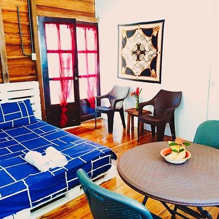 Poetry Garden Bocas Town Colon Island Villa Exterior photo